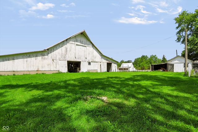 3696 N State Road 9, Greenfield, IN 46140