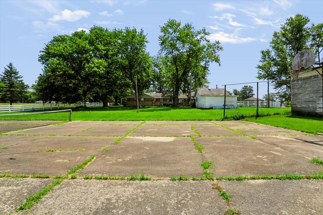 3696 N State Road 9, Greenfield, IN 46140