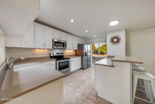 9529 E Harrison Circle, Tucson, AZ 85748