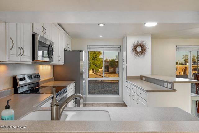 9529 E Harrison Circle, Tucson, AZ 85748