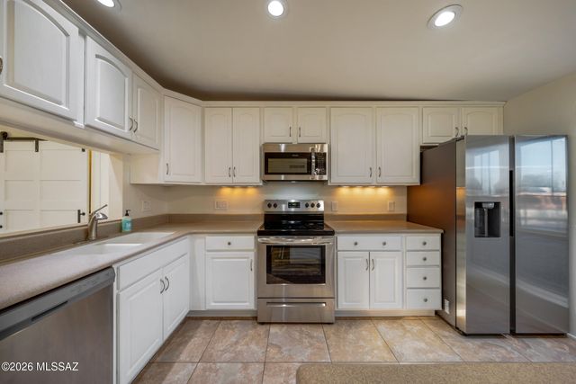 9529 E Harrison Circle, Tucson, AZ 85748
