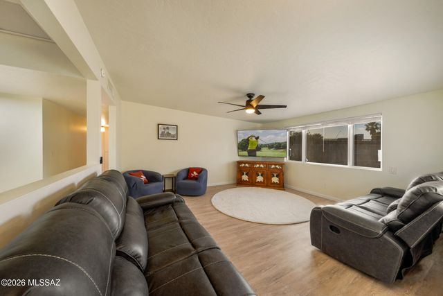 9529 E Harrison Circle, Tucson, AZ 85748