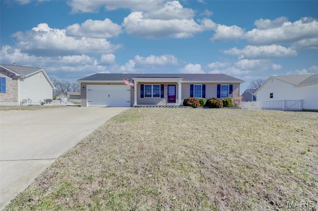 449 Fawn Run Drive, Troy, MO 63379