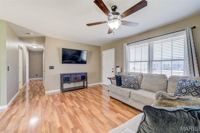 449 Fawn Run Drive, Troy, MO 63379