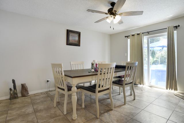 1109 Nicholas Dr, New Llano, LA 71461