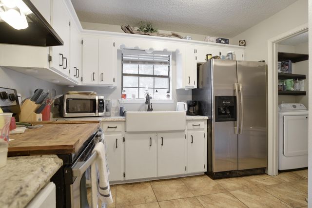 1109 Nicholas Dr, New Llano, LA 71461