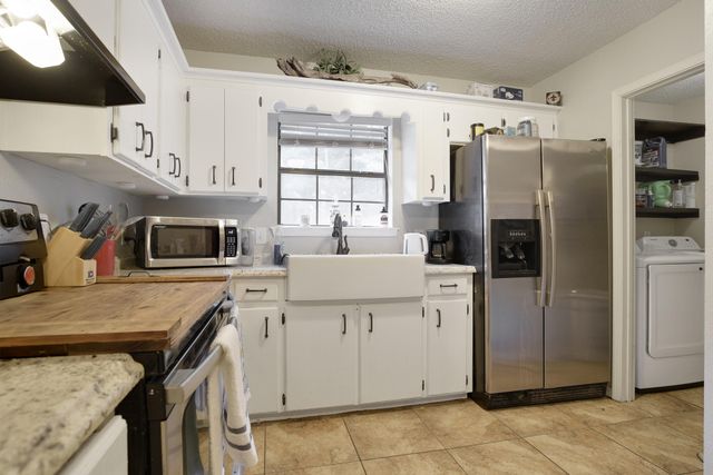 1109 Nicholas Dr, New Llano, LA 71461