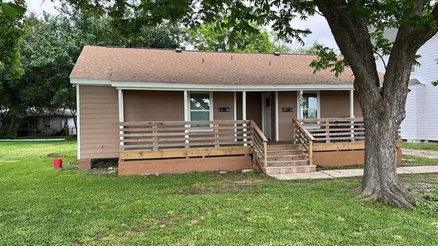 906 Eagle Avenue B, Pasadena, TX 77506