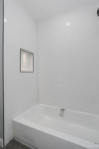 1958 Louise Street, Highland Park, MI 48203