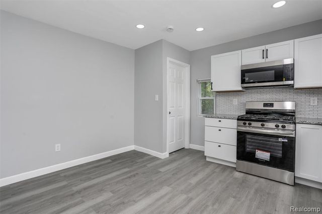 1958 Louise Street, Highland Park, MI 48203