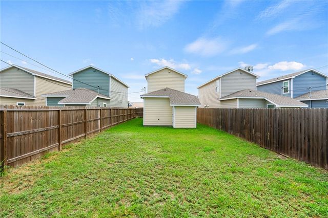 1420 Shely St, Corpus Christi, TX 78404