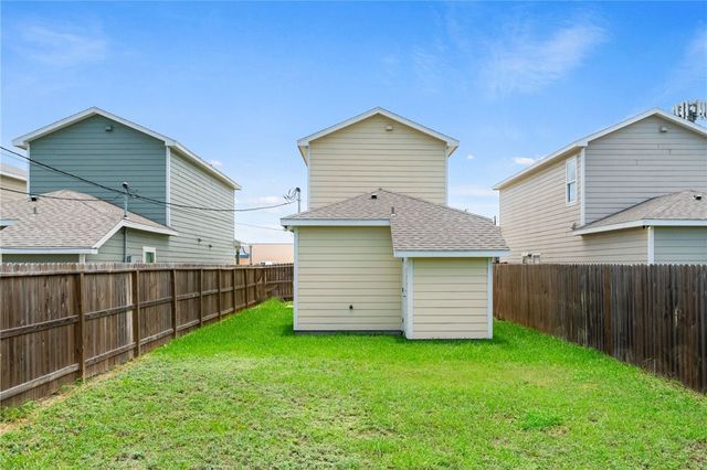 1420 Shely St, Corpus Christi, TX 78404
