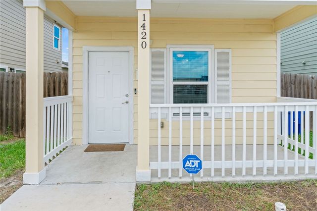 1420 Shely St, Corpus Christi, TX 78404