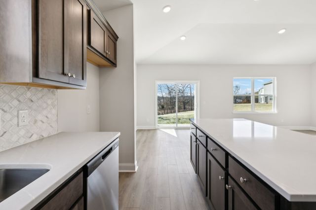 447 Stardust Drive, Lebanon, TN 37087