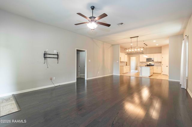 207 Burndap Way, Lafayette, LA 70507