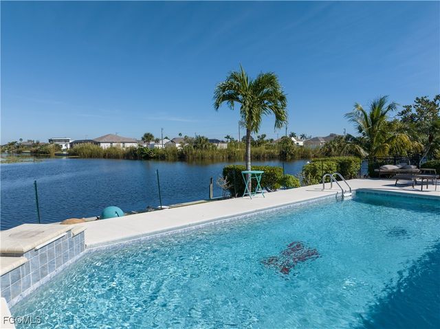 3011 Ceitus PKWY, Cape Coral, FL 33991