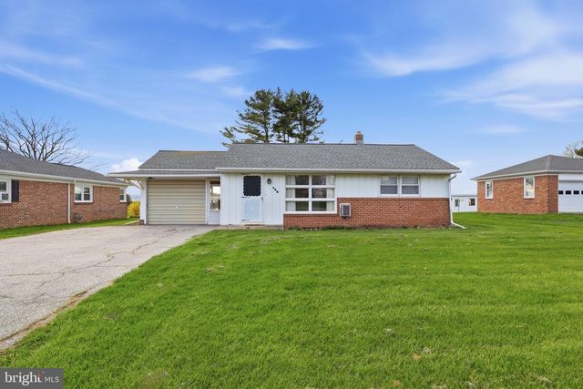 456 YORK ST, Manchester, PA 17345