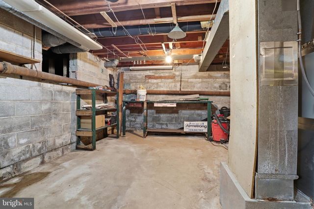 456 YORK ST, Manchester, PA 17345