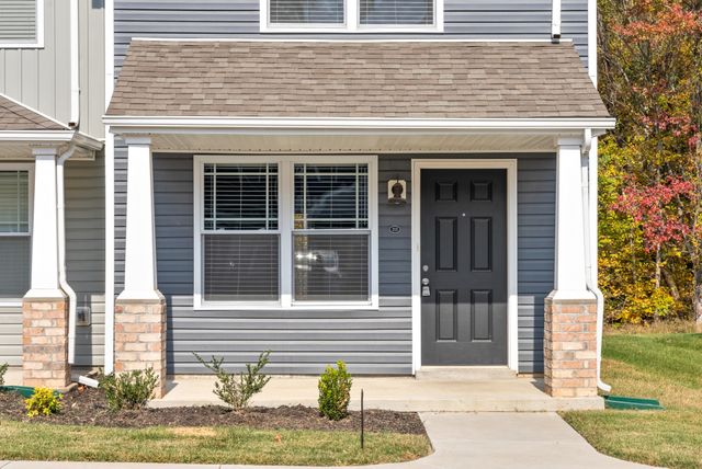 213 Woodland Valley Ln, Clarksville, TN 37040