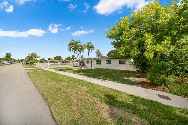 291 NW 184th Terrace, Miami Gardens, FL 33169
