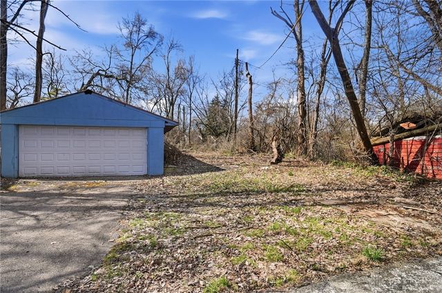 419 Lindenwood Road, Dayton, OH 45417