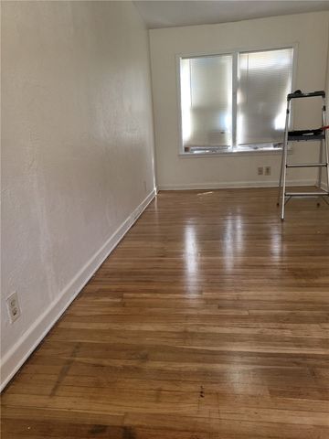 5022 Kasper St, Corpus Christi, TX 78415