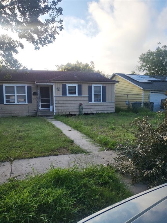 5022 Kasper St, Corpus Christi, TX 78415
