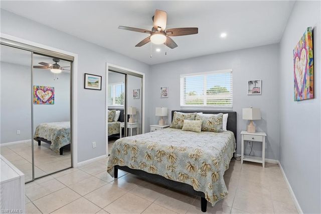 595 109th AVE N, Naples, FL 34108