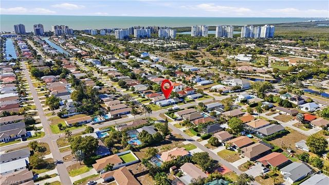 595 109th AVE N, Naples, FL 34108