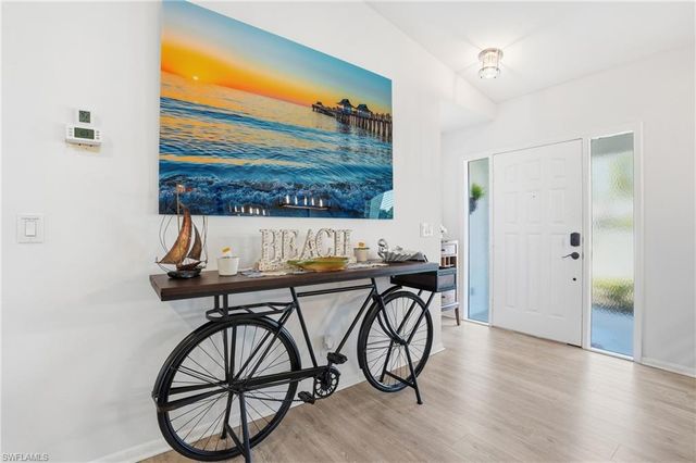 595 109th AVE N, Naples, FL 34108