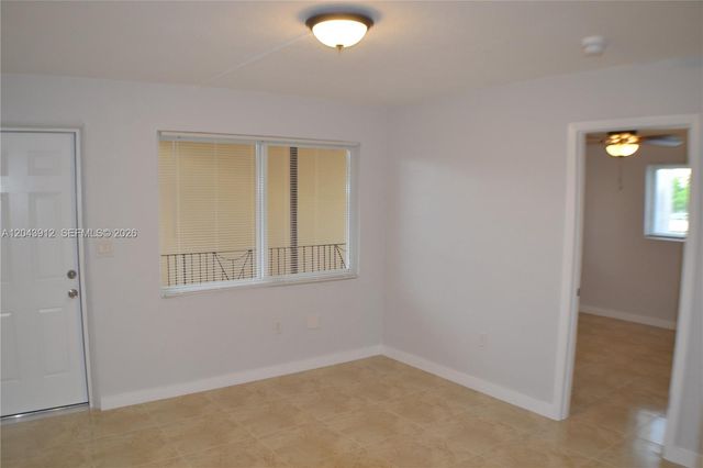 1398 NW 61st St 6, Miami, FL 33142
