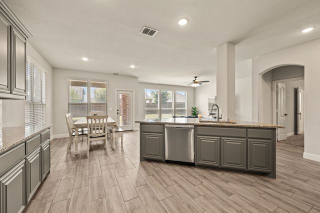 2619 Loxley Drive, Mansfield, TX 76084