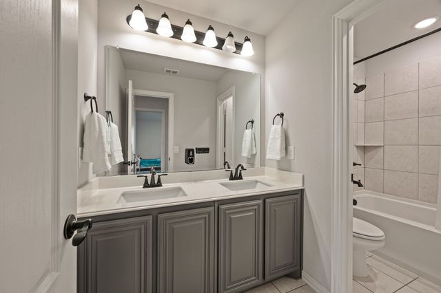 2619 Loxley Drive, Mansfield, TX 76084