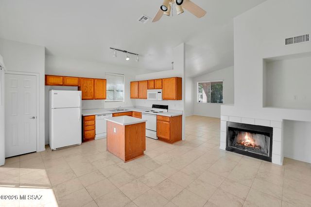 8874 S Desert Valley Way, Tucson, AZ 85747
