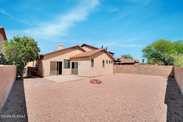 8874 S Desert Valley Way, Tucson, AZ 85747