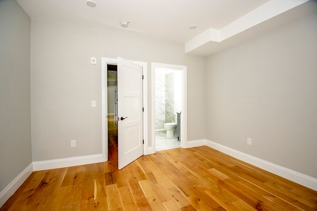 348 Chelsea St. 3, Boston, MA 02128