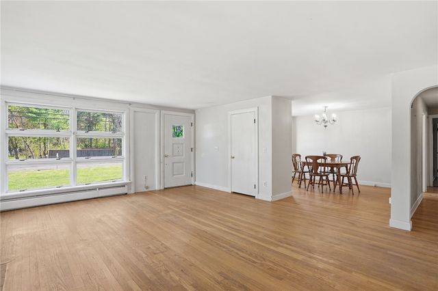 330 Harkney Hill Road, Coventry, RI 02816