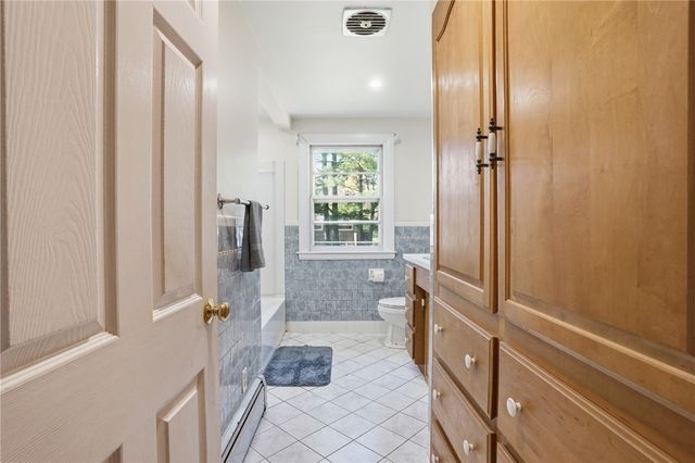 330 Harkney Hill Road, Coventry, RI 02816