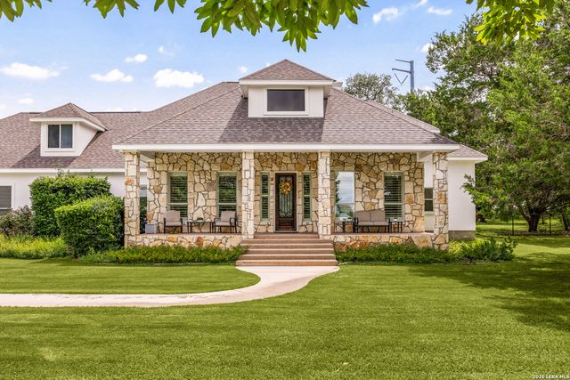 2628 Wild Cat Roost, New Braunfels, TX 78132