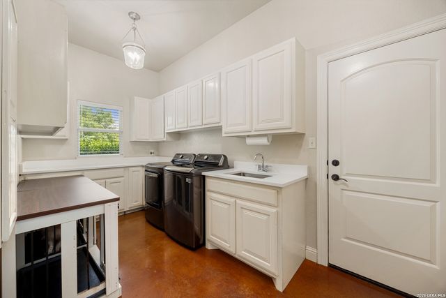 2628 Wild Cat Roost, New Braunfels, TX 78132