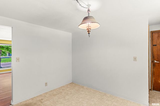 339 MARIA Street, East Peoria, IL 61611