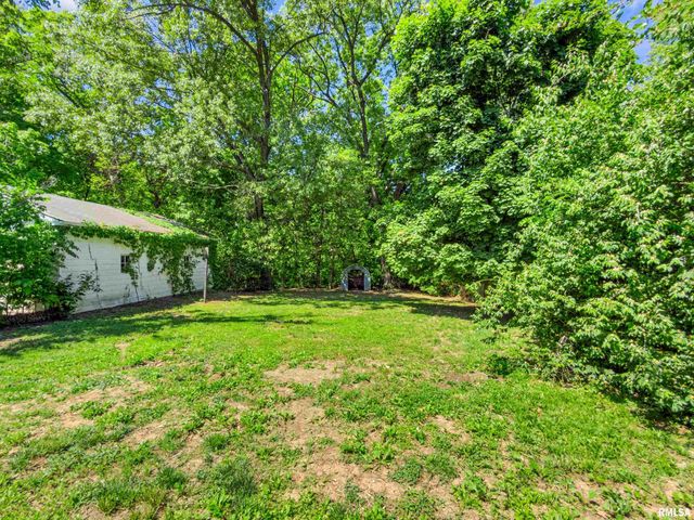 339 MARIA Street, East Peoria, IL 61611