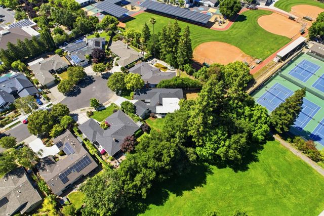 120 Hilow Court, Los Gatos, CA 95032