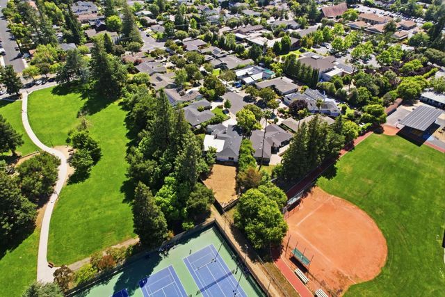 120 Hilow Court, Los Gatos, CA 95032