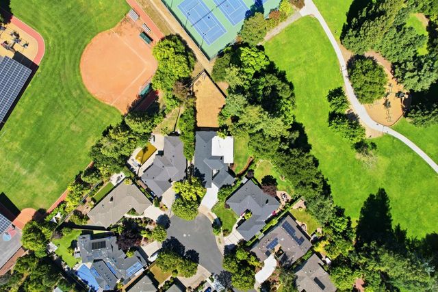 120 Hilow Court, Los Gatos, CA 95032