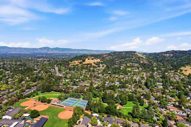 120 Hilow Court, Los Gatos, CA 95032