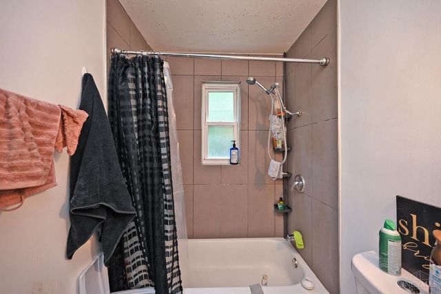 3143 Saffer Street, Cincinnati, OH 45211