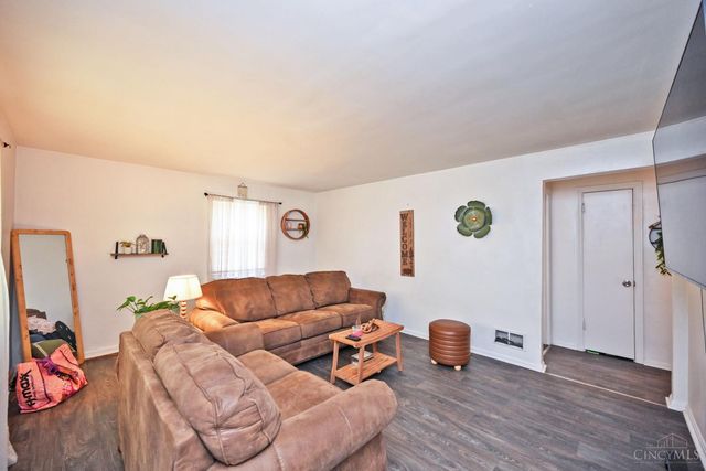 3143 Saffer Street, Cincinnati, OH 45211