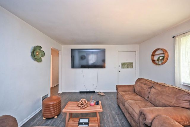 3143 Saffer Street, Cincinnati, OH 45211
