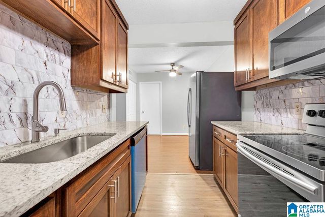 3101 Lorna Rd Apt 1714, Hoover, AL 35216